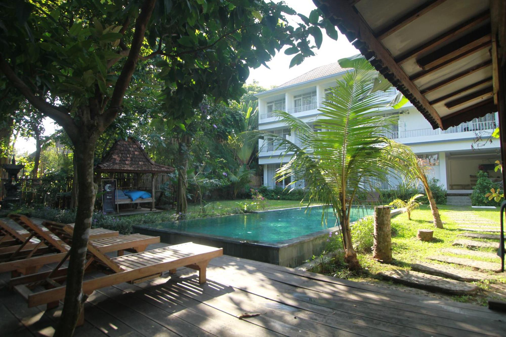 Mahamustika Riverside Canggu Exterior foto